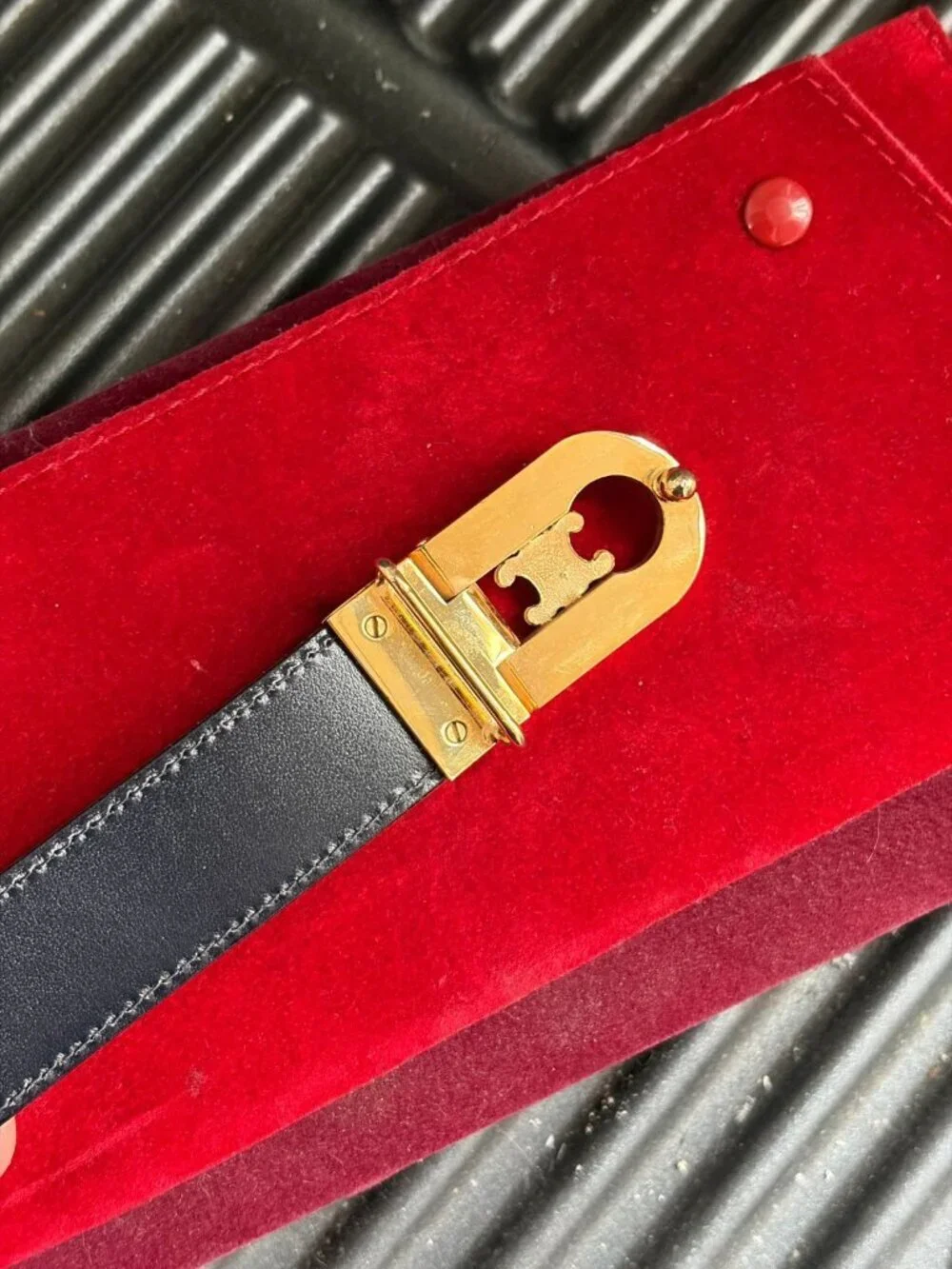 Vintage CELINE Men's Black Leather Belt w Logo 80cm